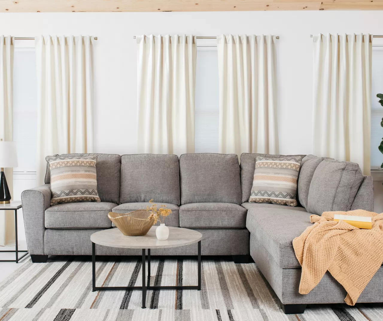 Broyhill Dudlee Smoke Sectional 4 Broyhill Dudlee Smoke Sectional - Image 2